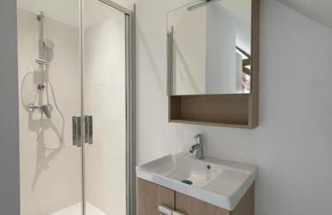 Maison Spacieuse 12pers et 4 SdB - Tout Confort - Parking Gratuit - Foto 10