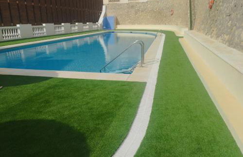 A 50 metros del mar y en 2 paradas de bus estas en el centro de Alicante - Foto 19