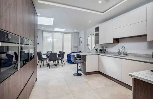 Spacious, High Spec & Modern - Foto 11