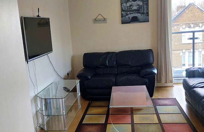 Bushwood, Ldn 2bed Apt-balcony-parking - Photo 12