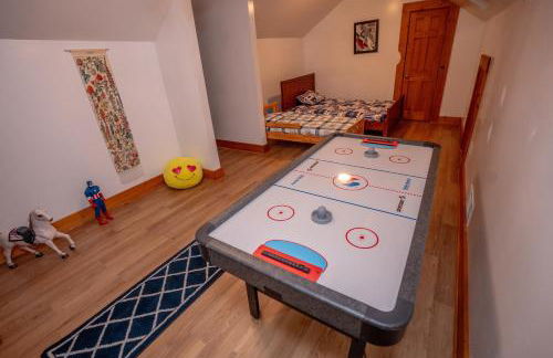 Cabin Bliss - Just 1 Mile from Lake Lanier - Foto 24