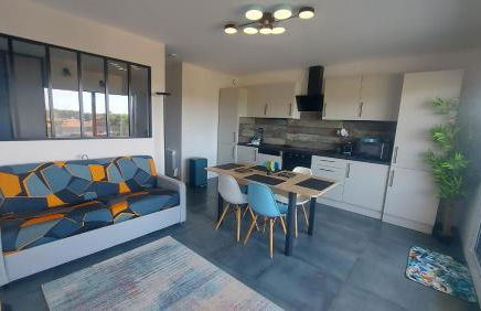 Mimizan Plage - Grand Studio 3 étoiles - 1 à 4 pers - Tout confort - 6 mn à pieds de la plage - Foto 1