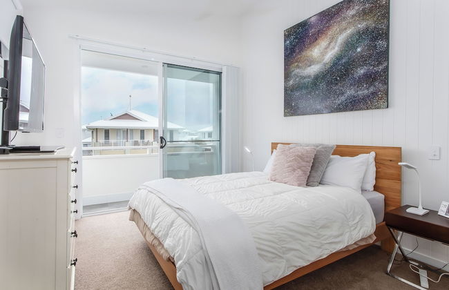 Duplex on Nautilus a Walk to the Beach - Photo 2