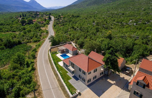 Villa in Croatia With Stunning Mountain Views - Foto 29