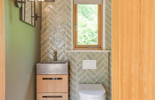 Beech Cottage - one bedroom retreat with hot tub - Foto 15