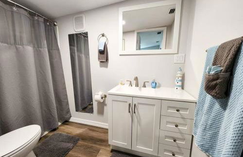 Astor River House with 2 private boat slips - Photo 11