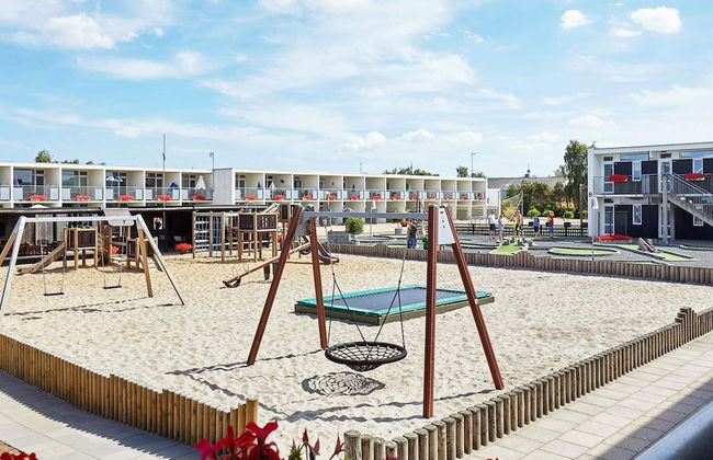 4 Person Holiday Home on Holiday Park in Glesborg - Foto 18