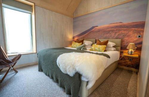 Thyme Lodge 2BR with Hot Tub near Black Mountain - Foto 3