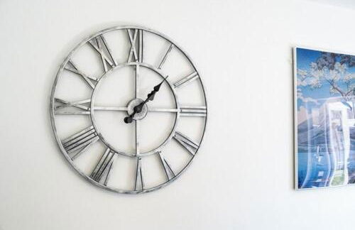 City Centre house for Family, Group & Contractor Stay - Sleeps Upto 9 Guests with Free Parking - Foto 20