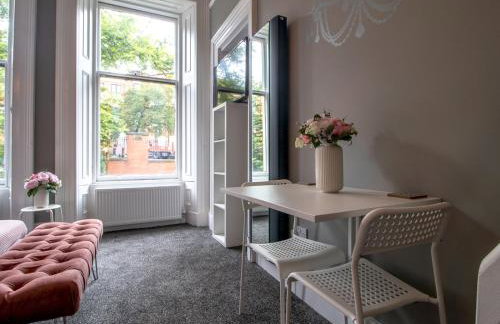 Studio Dream with Loft West End - Pass the Keys - Foto 25