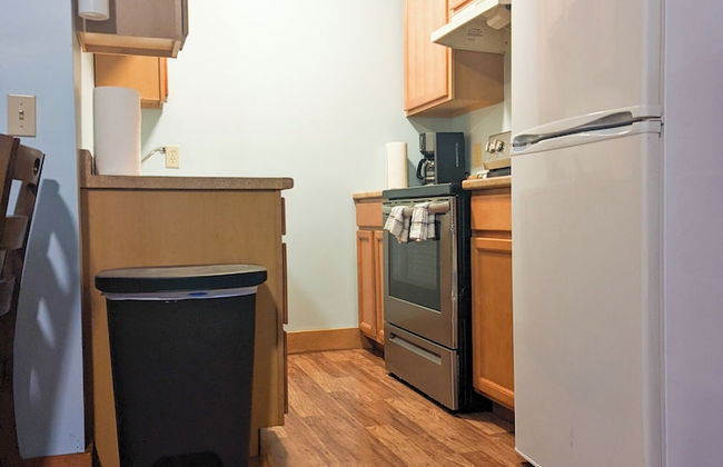 Downtown Apartments in Bar Harbor - Photo 8