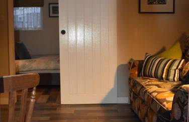 FOX'S DEN Dog friendly, self-contained guest suite - Foto 7