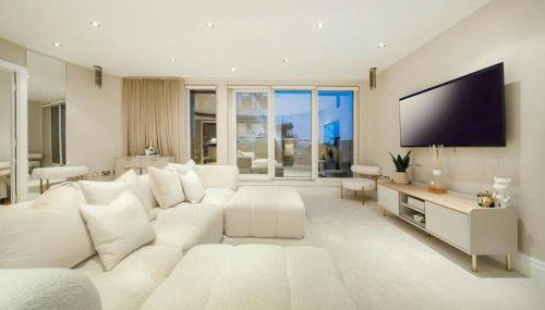 Imperial Wharf 2bed 2bath Apt 2 mins to Tube - Foto 1