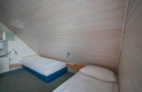 Ferienhaus "Gestiefelter Kater" am See im Bergland - Photo 18