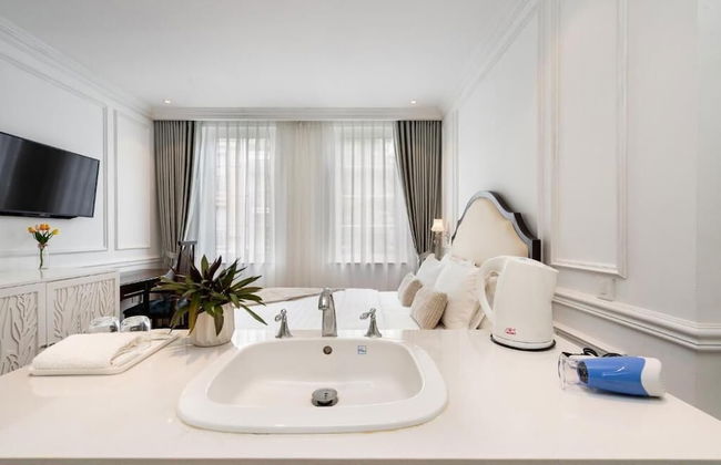 Diamond Boutique Hotel - Photo 22