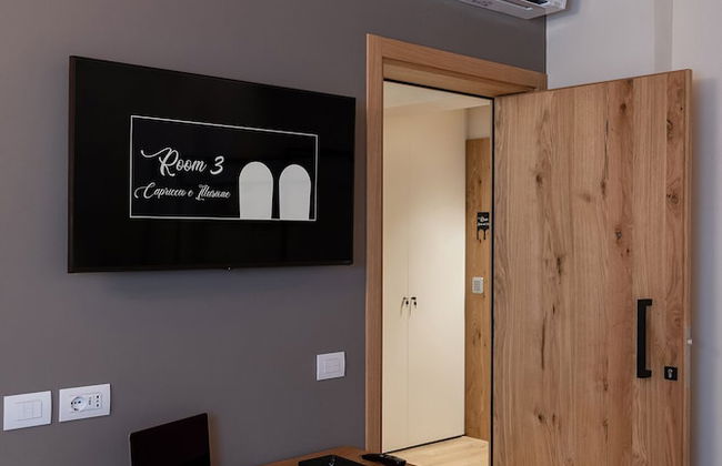 BURANELLI CHARME ROOMS - Photo 26