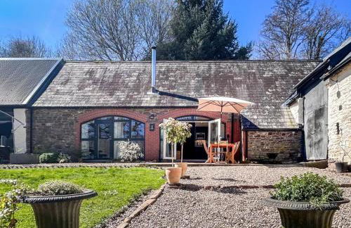 2 Bed in Llandetty oc-b30634 - Photo 1