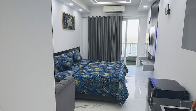 The Cosette Corner @Gaur city center - Foto 1