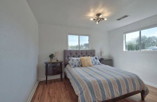 Ambrosia - Mid Century Near 3rd St Pet-friendly - Foto 35