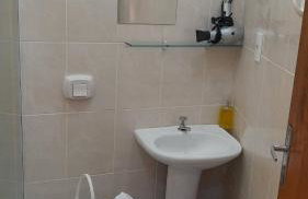 Apto Térreo Recreio Praia 9 min a pé com Ar Cond - Foto 23