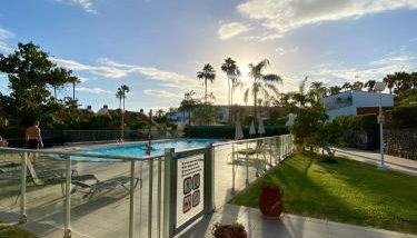Casa con terraza y piscina en Pasito Blanco, cerca de Maspalomas - Foto 3