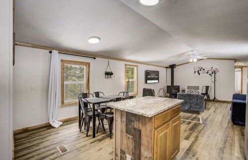 Gold Dust Cabin Family Escape with Scenic Views - Foto 16