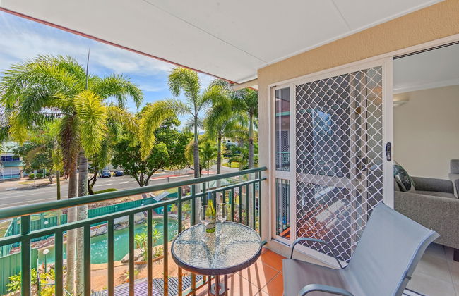 Koala Court Holiday Apartments - Photo 41