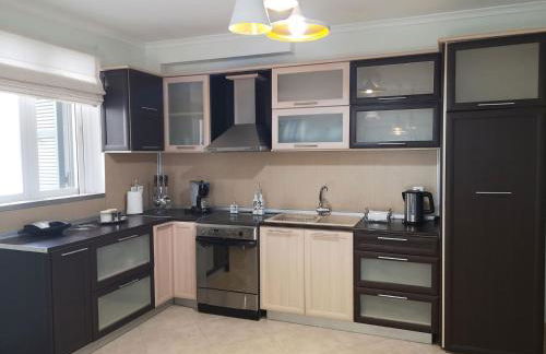 Pirofani Villa Apartments - Photo 9