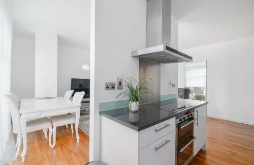 Scenic 2-Bed in Canary Wharf - Foto 15