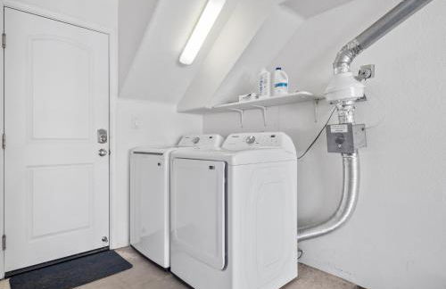 Pacific Beach Dreaming - AC, walk 2 town, garage & beach - Foto 25