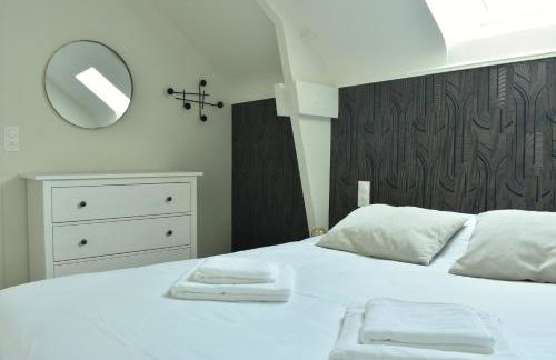 Gîte La Mancellière - Maison familiale 12-15 pers, grand jardin, jeux & pétanque - Pleine nature - Foto 33