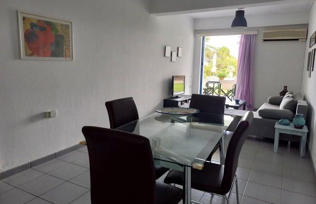 Kinetious Nisous in Kineta - Foto 8