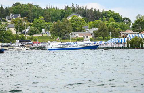 Walkable St Ignace Condo with Lake Huron Views - Foto 26