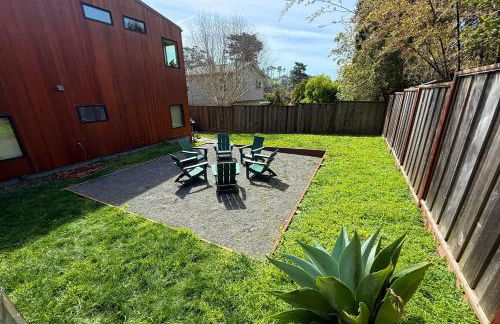 Modern indoor-outdoor living wHot Tub Walk to Beaches & Mountain Trails - Foto 9