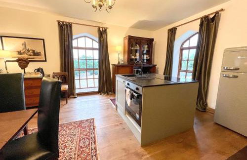 Tan-yr-Ogo Gate Lodge, Gwrych Castle - Foto 15