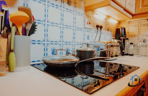 Unique Boathouse, detached free parking x4 cars - Foto 20