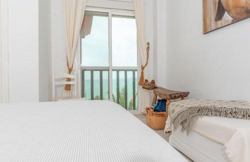 Torrequebrada beachfront apartment, Costa del Sol - Foto 32