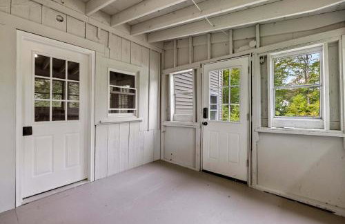 Post & Beam - SHARED 4 Bedroom 1 Bath Home On Pond - Shared 4 Bedrooms Available - Foto 16