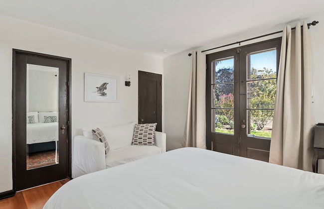 Garden Cottage - Miramar Beach With Shared Deck - Foto 3