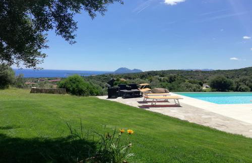 La Sima villa con piscina vista mare San Pantaleo Sardegna - Foto 42