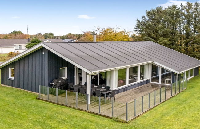 "Franke" - 1.1km from the sea - Foto 1