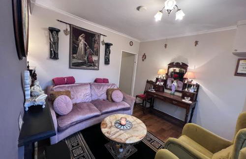 Glastonbury Rose Cottage - Photo 25