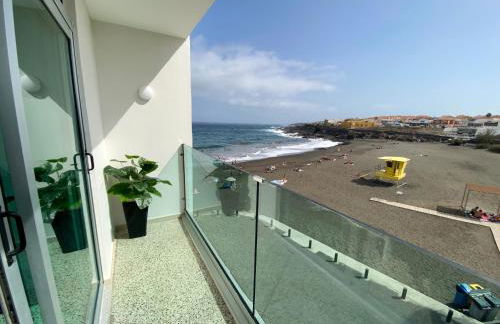 Hermoso Edificio Frente al Mar, a pie de Playa y hermosas vistas - Photo 50