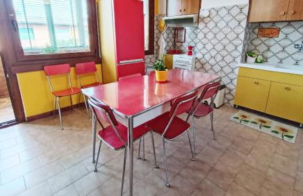 Yellow Submarine - Photo 13