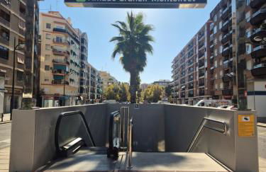 Ruzafa & Oceanografic Suites by Illetes Flats - Photo 59