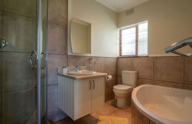 Brenton Breakers - Foto 14