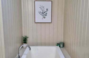 The Piggery - North Wales Retreat - Wilde Retreats - Photo 14