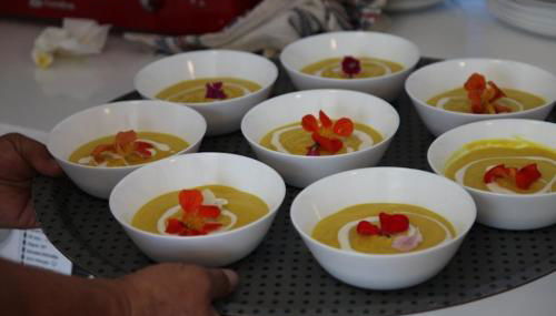 18 Person Bachelorette Pool Parties - Photo 2