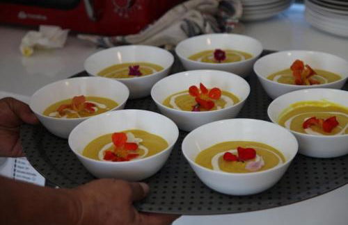 18 Person Bachelorette Pool Parties - Photo 2