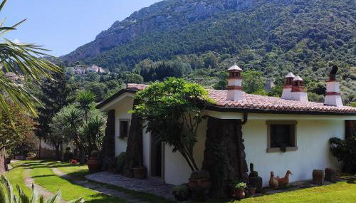 Casa Bados - Photo 1, Garden, Garden view